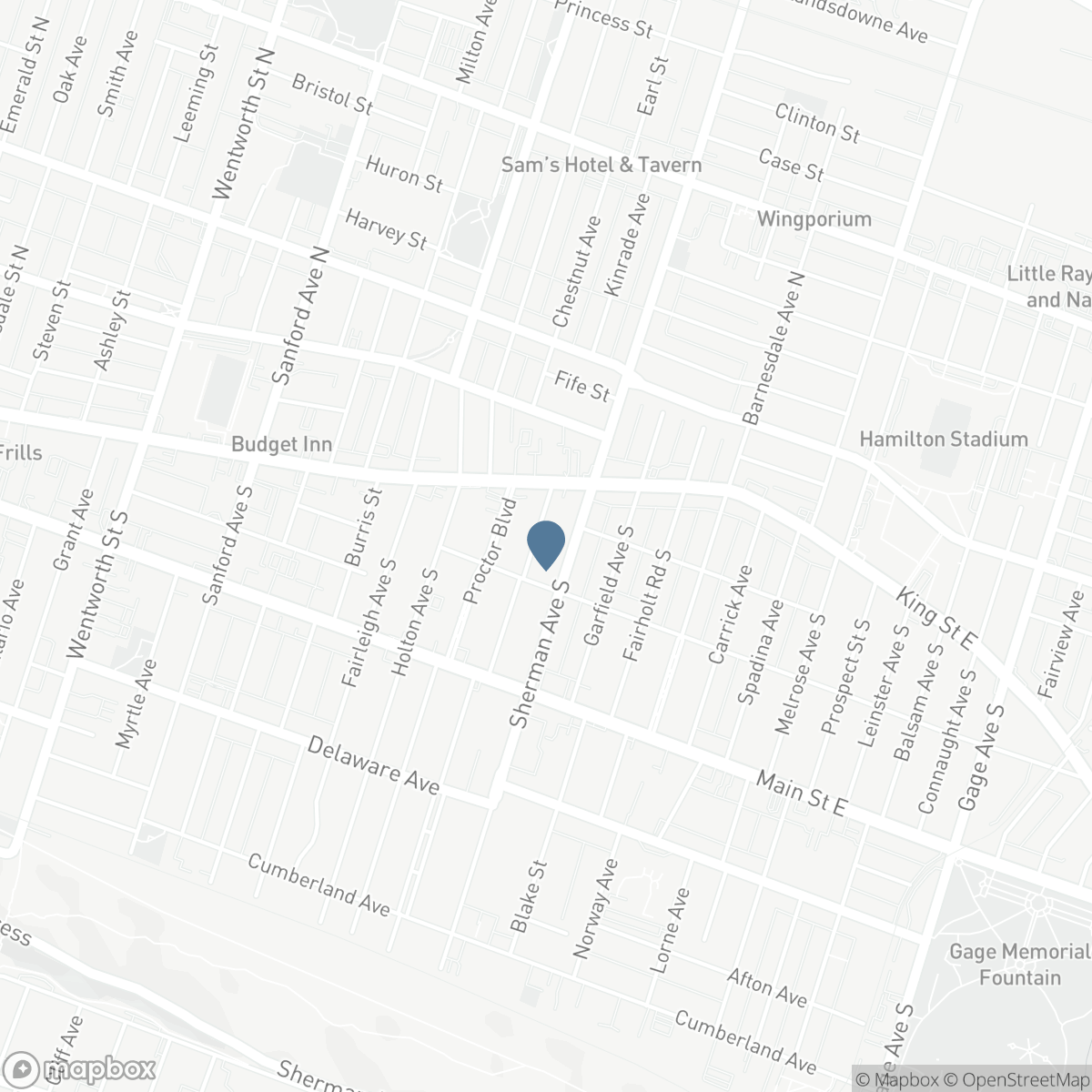 33 SAINT CLAIR AVENUE, Hamilton, Ontario L8M 2N4